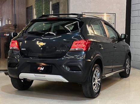 CHEVROLET Onix Hatch , Foto 12