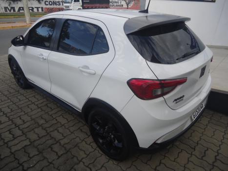 FIAT Argo 1.8 4P FLEX E.TORQ HGT AUTOMTICO, Foto 2