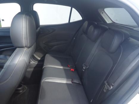 FIAT Argo 1.8 4P FLEX E.TORQ HGT AUTOMTICO, Foto 3