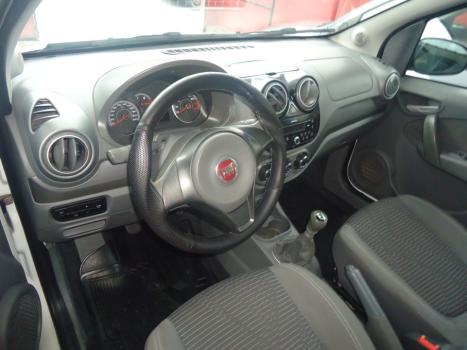 FIAT Palio 1.4 4P FLEX ATTRACTIVE, Foto 3