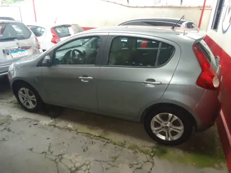 FIAT Palio 1.6 16V 4P FLEX ESSENCE, Foto 5