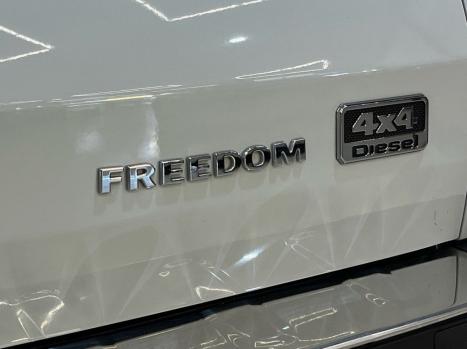 FIAT Toro 2.0 16V 4P 4WD FREEDOM TURBO DIESEL  AUTOMTICO, Foto 13