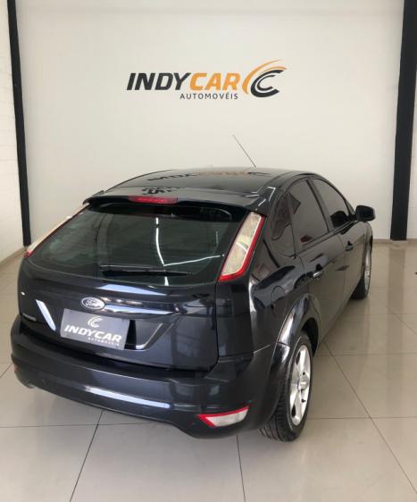 FORD Focus Hatch 1.6 4P, Foto 8