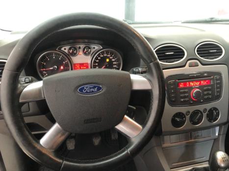 FORD Focus Hatch 1.6 4P, Foto 19