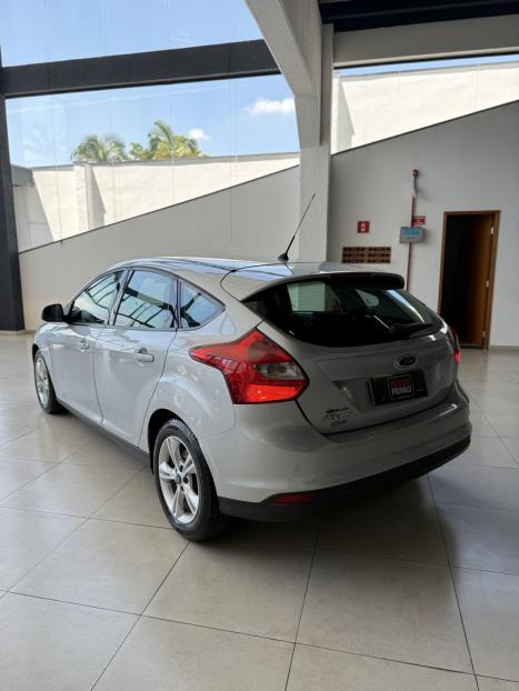 FORD Focus Hatch 1.6 16V 4P FLEX S POWERSHIFT AUTOMTICO, Foto 5