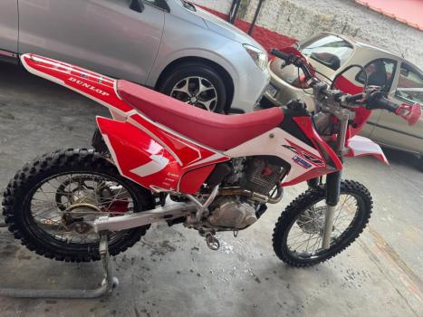 HONDA CRF 230 F, Foto 5