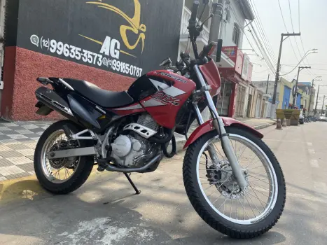 HONDA NX Falcon 400, Foto 4