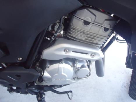 HONDA XRE 300 RALLY ABS, Foto 3