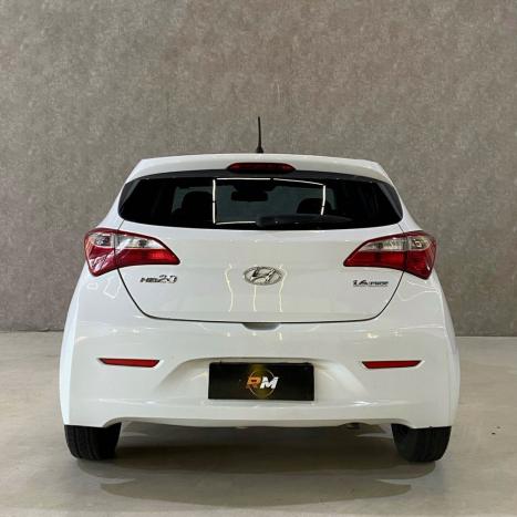 HYUNDAI HB 20 Hatch 1.6 16V 4P FLEX COMFORT PLUS, Foto 3