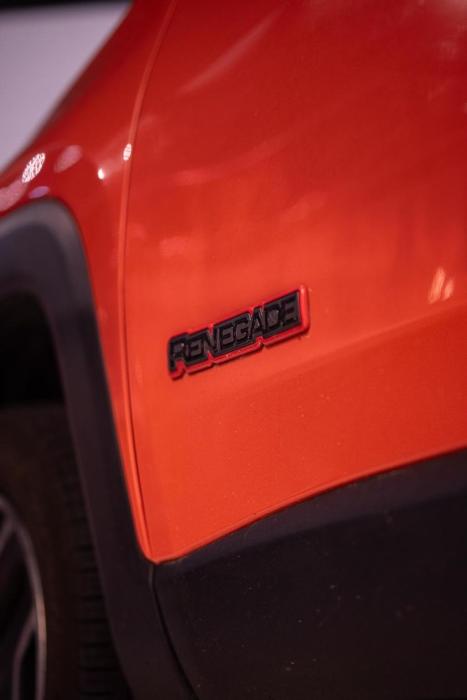 JEEP Renegade 1.3 16V 4P FLEX T270 TRAILHAWK 4X4 TURBO AUTOMTICO, Foto 5