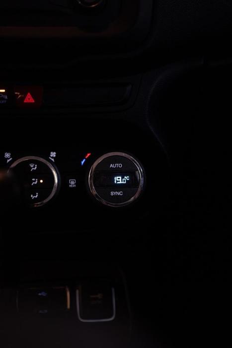 JEEP Renegade 1.3 16V 4P FLEX T270 TRAILHAWK 4X4 TURBO AUTOMTICO, Foto 9