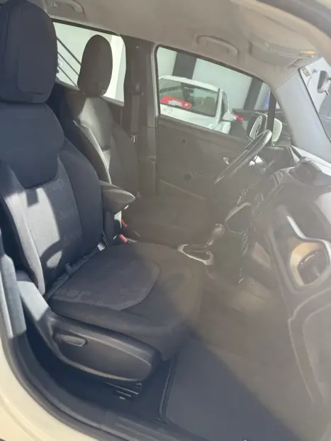 JEEP Renegade 1.8 16V 4P FLEX LONGITUDE AUTOMTICO, Foto 19