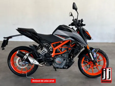 KTM 390 Duke , Foto 2