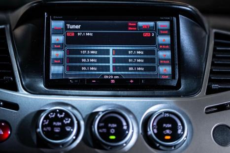MITSUBISHI L 200 Triton 3.2 16V HPE 4X4 CABINE DUPLA TURBO DIESEL INTERCOOLER AUTOMTICO, Foto 16