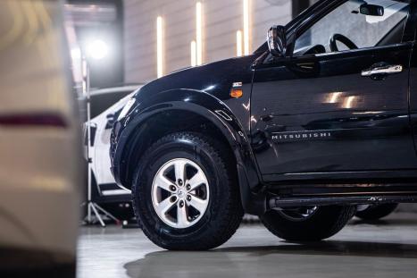 MITSUBISHI L 200 Triton 3.2 16V HPE 4X4 CABINE DUPLA TURBO DIESEL INTERCOOLER AUTOMTICO, Foto 22