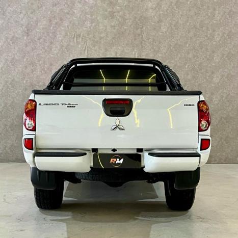 MITSUBISHI L 200 Triton 2.4 16V FLEX HLS CABINE DUPLA, Foto 3