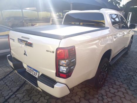 MITSUBISHI L 200 Triton 2.4 16V SPORT HPE 4X4 CABINE DUPLA TURBO DIESEL AUTOMTICO, Foto 2