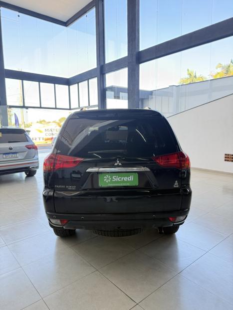 MITSUBISHI Pajero Dakar 3.2 16V 4P HPE S 4X4 TURBO DIESEL INTECOOLER 7 LUGARES AUTOMTICO, Foto 6