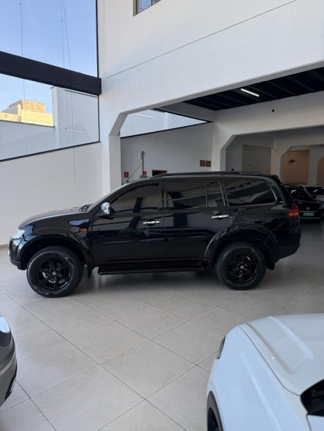 MITSUBISHI Pajero Dakar 3.2 16V 4P HPE S 4X4 TURBO DIESEL INTECOOLER 7 LUGARES AUTOMTICO, Foto 9