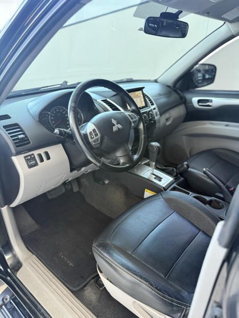 MITSUBISHI Pajero Dakar 3.2 16V 4P HPE S 4X4 TURBO DIESEL INTECOOLER 7 LUGARES AUTOMTICO, Foto 11