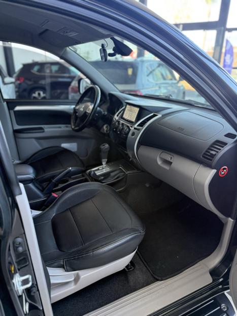 MITSUBISHI Pajero Dakar 3.2 16V 4P HPE S 4X4 TURBO DIESEL INTECOOLER 7 LUGARES AUTOMTICO, Foto 16