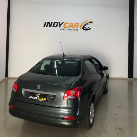 PEUGEOT 207 Sedan 1.4 4P PASSION XR FLEX, Foto 6