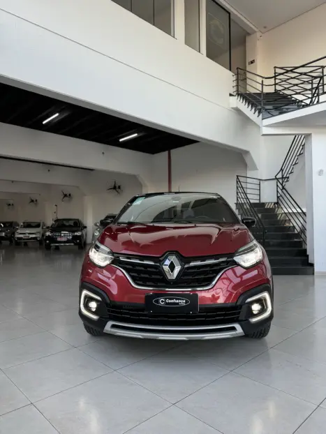 RENAULT Captur 1.3 16V 4P FLEX TCE ICONIC TURBO X-TRONIC AUTOMTICO CVT, Foto 3