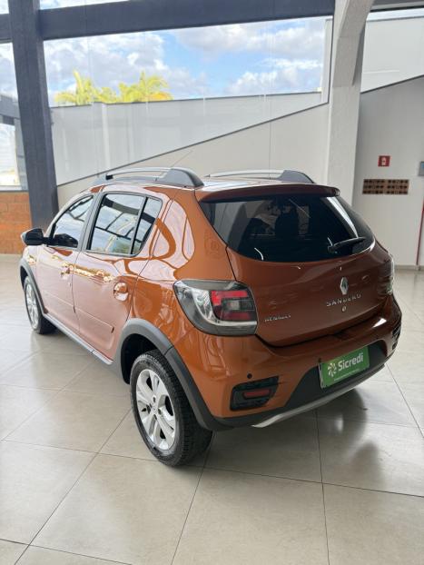 RENAULT Sandero 1.6 4P FLEX STEPWAY, Foto 5