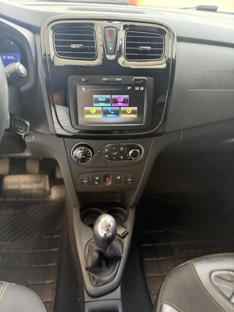 RENAULT Sandero 1.6 4P FLEX STEPWAY, Foto 13
