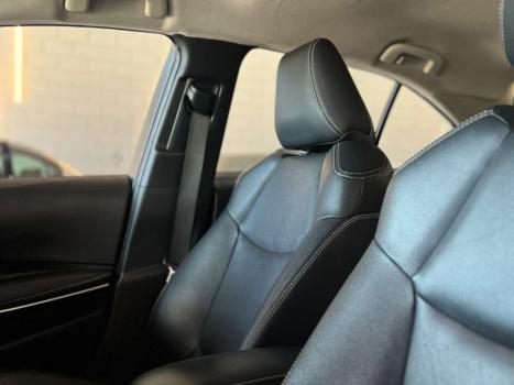 TOYOTA Corolla 2.0 16V 4P FLEX XEI DIRECT SHIFT AUTOMTICO CVT, Foto 18