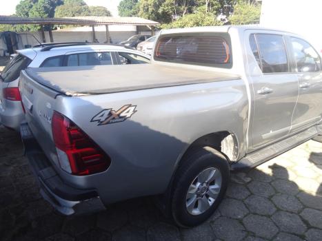 TOYOTA Hilux Caminhonete 2.8 16V SRV 4X4 DIESEL CABINE DUPLA AUTOMTICO, Foto 4