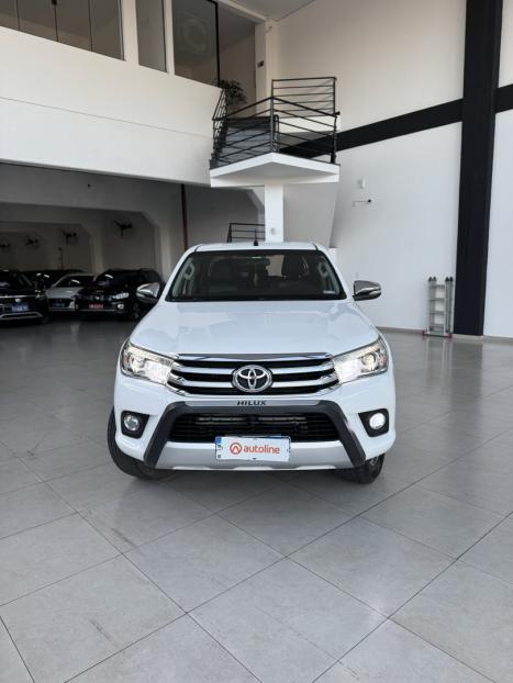 TOYOTA Hilux Caminhonete 2.8 16V 4P SRX DIESEL CABINE DUPLA, Foto 2