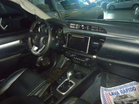 TOYOTA Hilux Caminhonete 2.8 16V SRX 4X4 DIESEL CABINE DUPLA AUTOMTICO, Foto 6
