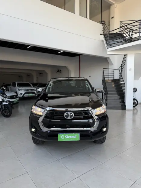 TOYOTA Hilux Caminhonete 2.8 16V SRV 4X4 DIESEL CABINE DUPLA AUTOMTICO, Foto 4