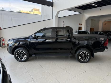 TOYOTA Hilux Caminhonete 2.8 16V SRV 4X4 DIESEL CABINE DUPLA AUTOMTICO, Foto 9
