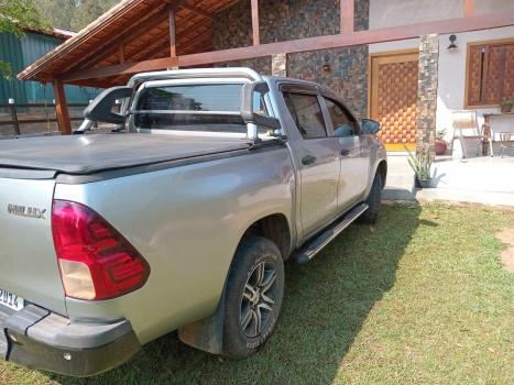TOYOTA Hilux SW4 2.8 4P 4X4 TURBO DIESEL, Foto 5