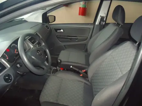 VOLKSWAGEN Fox 1.6 4P MSI TRENDLINE FLEX, Foto 5