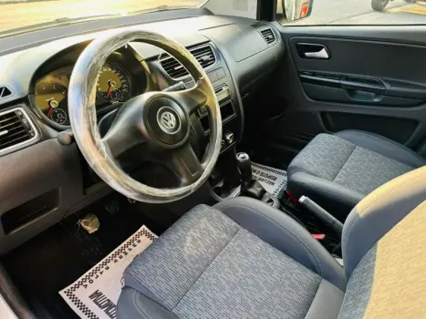 VOLKSWAGEN Fox 1.6 4P, Foto 5