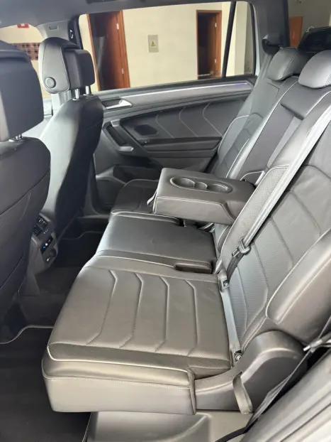 VOLKSWAGEN Tiguan 2.0 300 TSI ALLSPACE R-LINE TURBO AUTOMTICO, Foto 15