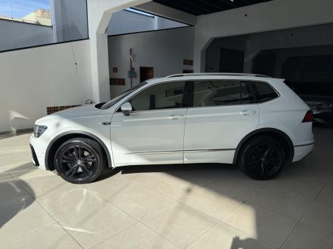 VOLKSWAGEN Tiguan 2.0 16V 4P TSI 350 TURBO R-LINE 4MOTION DSG AUTOMTICO, Foto 9