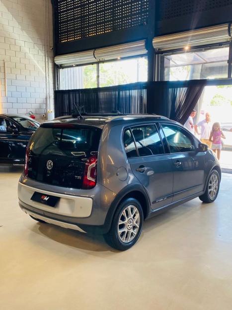 VOLKSWAGEN UP 1.0 12V 4P TSI FLEX BLACK, Foto 6