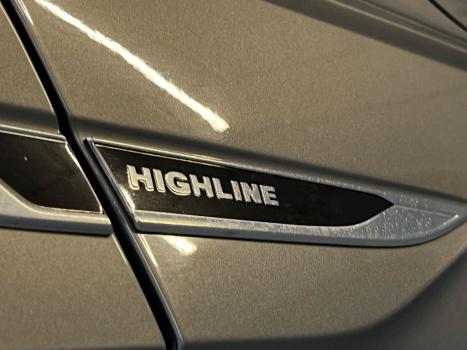 VOLKSWAGEN Virtus 1.0 4P 200 TSI FLEX HIGHLINE AUTOMTICO, Foto 2