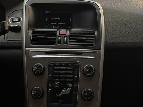 VOLVO XC60 2.0 4P COMFORT T5 TURBO AUTOMTICO, Foto 8
