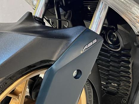 YAMAHA Xmax 250 , Foto 2