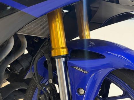 YAMAHA YZF R3 320 ABS, Foto 3