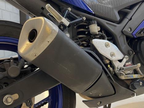 YAMAHA YZF R3 320 ABS, Foto 6