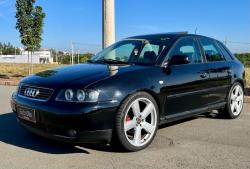 AUDI A3 1.8 4P
