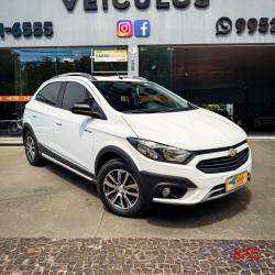 CHEVROLET Onix Hatch 1.4 4P FLEX ACTIV