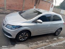 CHEVROLET Onix Hatch 1.4 4P FLEX LTZ AUTOMÁTICO