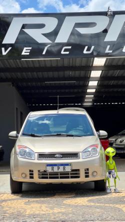 FORD Fiesta Sedan 1.0 4P FLEX